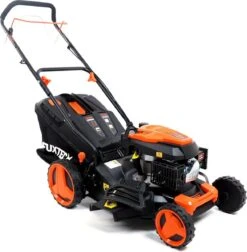 FUXTEC Grasmaaier Benzine - 46cm - Zelfrijdend / Zelftrekkend / Achterwielaandrijving - Mulchfunctie - Opvangbak 50L - FX-RM4646 16 FUXTEC Grasmaaier Benzine - 46cm - Zelfrijdend / Zelftrekkend / Achterwielaandrijving - Mulchfunctie - Opvangbak 50L - FX-RM4646 -Gardena Winkel 1174x1200 1