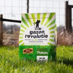 Pokon Gazon Revolutie - 7,5kg - Gazonmest / Graszaad / Bodemverbeteraar - Geschikt Voor 150m² - Binnen 15 Dagen Resultaat -Gardena Winkel 1198x1200 7