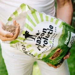 Pokon Gazon Revolutie - 12,5kg - Gazonmest / Graszaad / Bodemverbeteraar - Geschikt Voor 250m² - Binnen 15 Dagen Resultaat -Gardena Winkel 1200x1198 10
