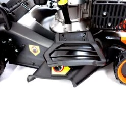 FUXTEC Grasmaaier Benzine - 46cm - Zelfrijdend / Zelftrekkend / Achterwielaandrijving - Mulchfunctie - Opvangbak 50L - FX-RM4646 22 FUXTEC Grasmaaier Benzine - 46cm - Zelfrijdend / Zelftrekkend / Achterwielaandrijving - Mulchfunctie - Opvangbak 50L - FX-RM4646 -Gardena Winkel 1200x1200 258