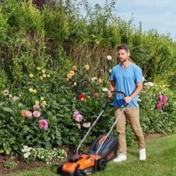 Black & Decker BLACK+DECKER BCMW3318N-XJ Grasmaaier - 18V - 33cm - Excl. Accu & Lader -Gardena Winkel 1200x1200 314