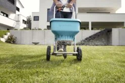 GARDENA Strooiwagen XL Strooikar - 800m2 - 18 Liter -Gardena Winkel 1200x799 16