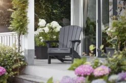 Keter Troy Adirondack Tuinstoel - 81x80x96,5cm - Grafiet -Gardena Winkel 1200x799