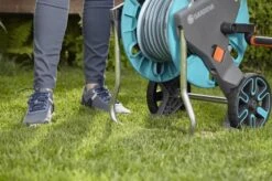 GARDENA - AquaRoll CleverRoll S Set Slangenwagen - Incl. 20 M Slang - Maximaal 40 M Opbergcapaciteit -Gardena Winkel 1200x799 39
