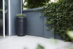 Elho Green Basics Regenton - Regenton - Living Black - Buiten - 200 Liter 25 Elho Green Basics Regenton - Regenton - Living Black - Buiten - 200 Liter -Gardena Winkel 1200x800 115