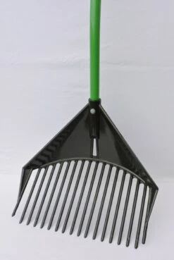 Golden Gark Multihark - Voor Harken, Scheppen En Zeven - Per Stuk – Groen -Gardena Winkel 803x1200